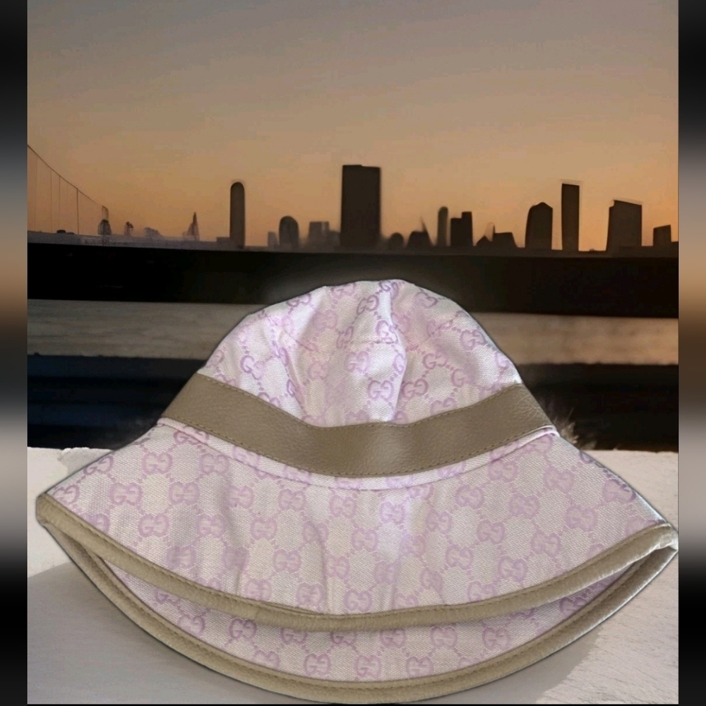 Gucci Adult PINK AND TAN Logo Bucket Hat Sz Medium - Picture 2 of 4